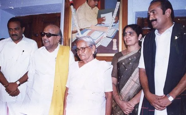 kalaingar with vaiko